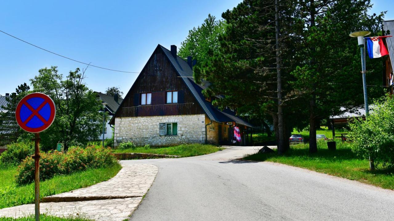 Apartman Petra Plitvička Jezera Extérieur photo